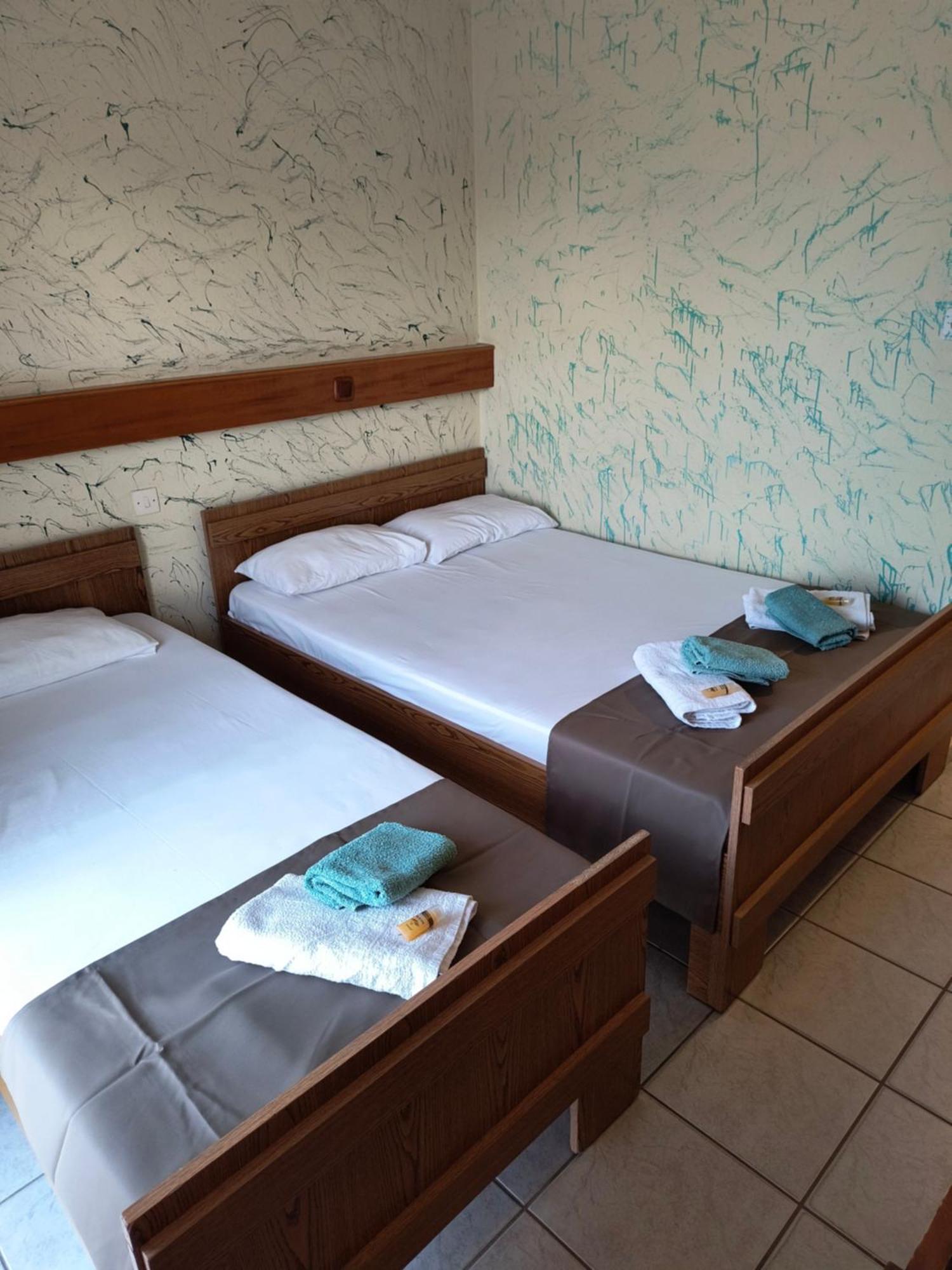 Amelies Apartments ปาราเลียกาเตอรีนิส ภายนอก รูปภาพ